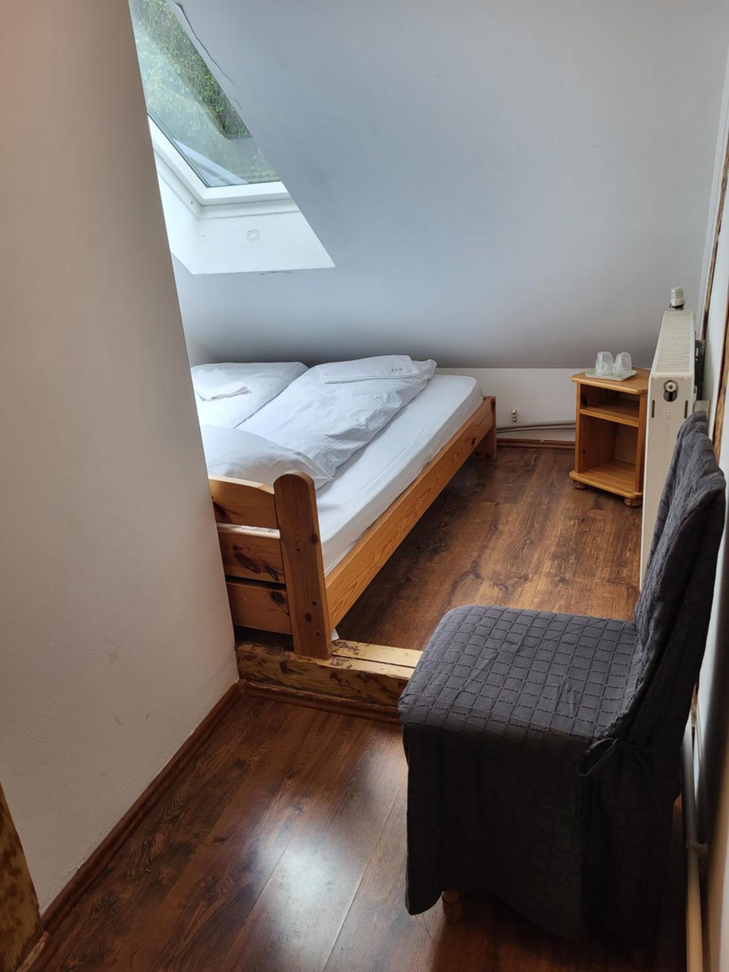 Pension Cabana Cetatile Ponorului Падис Екстериор снимка